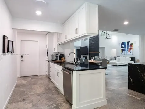 2261 NW 24th Avenue Gainesville FL 32605