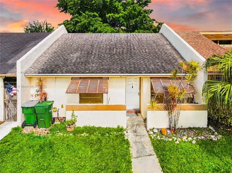 1733 Greer Avenue Homestead FL 33035