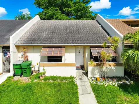 1733 Greer Avenue Homestead FL 33035