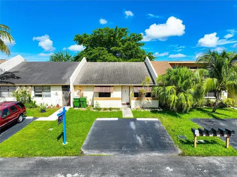 1733 Greer Avenue Homestead FL 33035