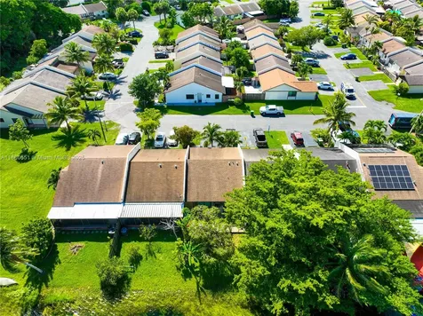 1733 Greer Avenue Homestead FL 33035