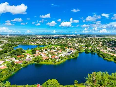1733 Greer Avenue Homestead FL 33035