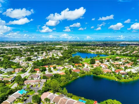 1733 Greer Avenue Homestead FL 33035