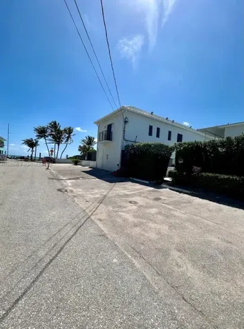 316 Walnut Street Hollywood FL 33019