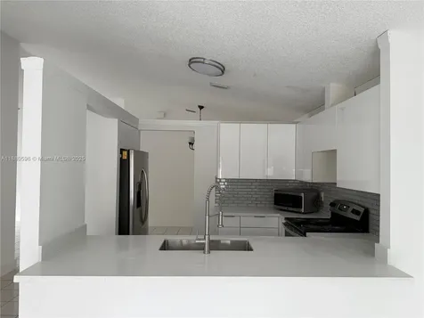 12253 SW 18th Terrace Miami FL 33175