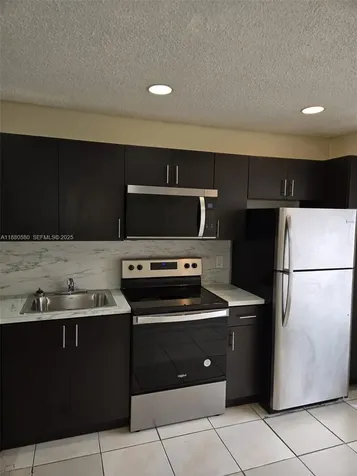 8043 SW 21st Court Miramar FL 33025