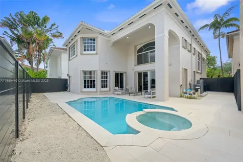 19460 39th Court Sunny Isles Beach FL 33160