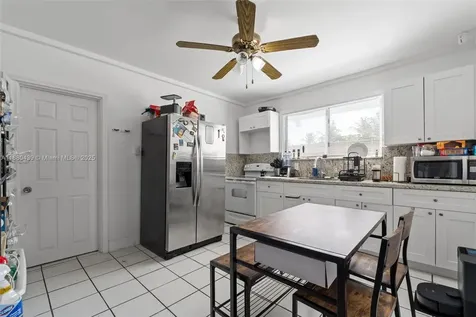 2453 SW 17th Street Miami FL 33145