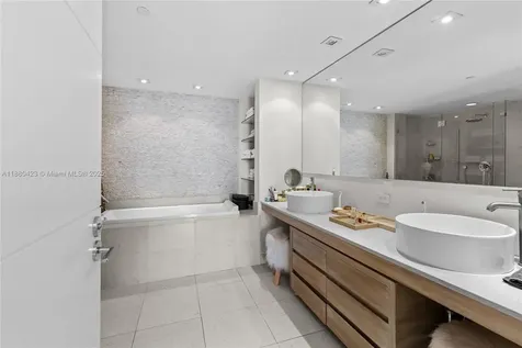 465 Brickell Avenue Miami FL 33131