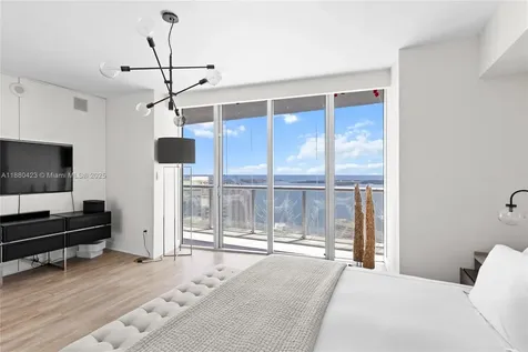 465 Brickell Avenue Miami FL 33131