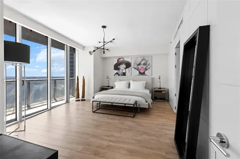 465 Brickell Avenue Miami FL 33131