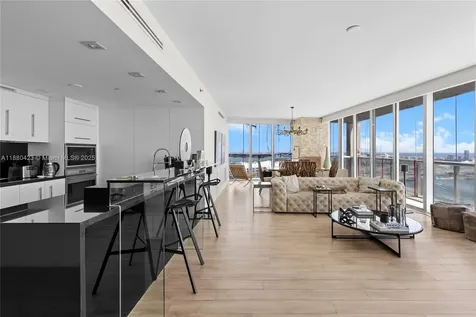465 Brickell Avenue Miami FL 33131