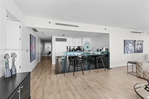 465 Brickell Avenue Miami FL 33131