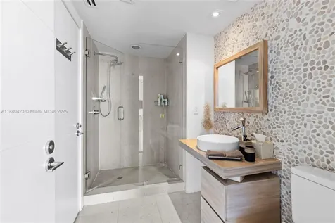 465 Brickell Avenue Miami FL 33131