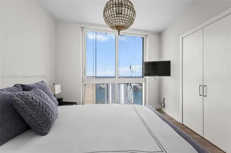 465 Brickell Avenue Miami FL 33131