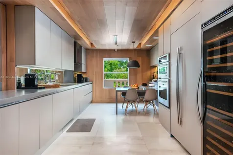 2514 Fisher Island Drive Miami Beach FL 33109