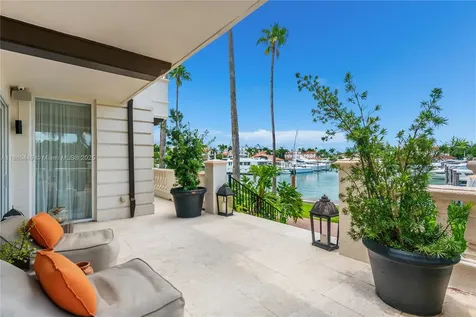 2514 Fisher Island Drive Miami Beach FL 33109