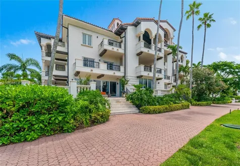 2514 Fisher Island Drive Miami Beach FL 33109