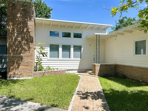 6395 SW 42nd Terrace South Miami FL 33155