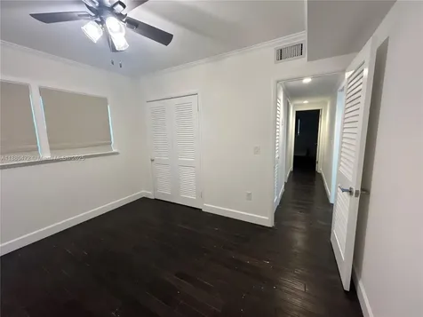 6395 SW 42nd Terrace South Miami FL 33155