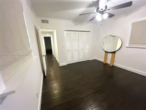 6395 SW 42nd Terrace South Miami FL 33155