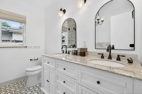 6395 SW 42nd Terrace South Miami FL 33155