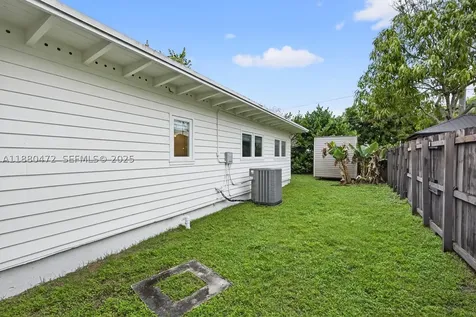 6395 SW 42nd Terrace South Miami FL 33155