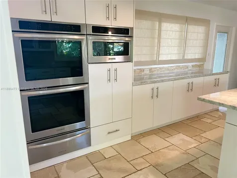 6395 SW 42nd Terrace South Miami FL 33155