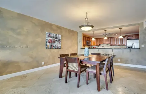 19370 Collins Avenue Aventura FL 33160