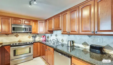 19370 Collins Avenue Aventura FL 33160