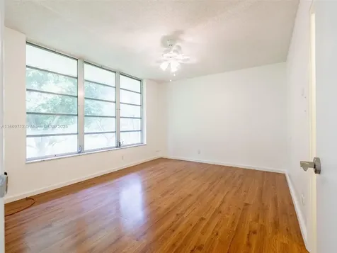 3201 N Course Lane Pompano Beach FL 33069
