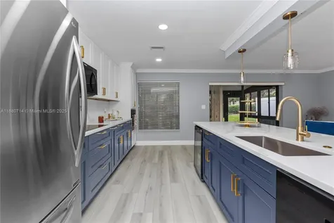 2659 NW 42nd Avenue Coconut Creek FL 33066