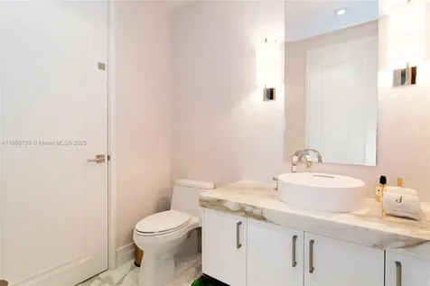 17749 Collins Avenue Sunny Isles Beach FL 33160