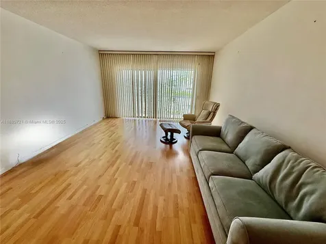 9700 E Bay Harbor Drive Bay Harbor Islands FL 33154