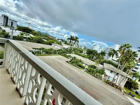 9700 E Bay Harbor Drive Bay Harbor Islands FL 33154