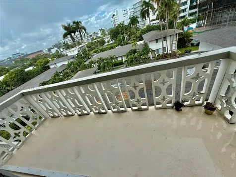 9700 E Bay Harbor Drive Bay Harbor Islands FL 33154