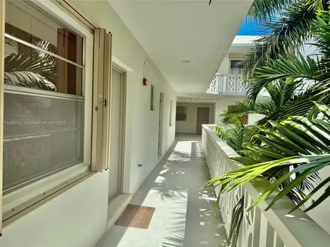 9700 E Bay Harbor Drive Bay Harbor Islands FL 33154
