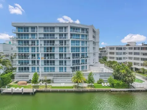 9821 E Bay Harbor Drive Bay Harbor Islands FL 33154