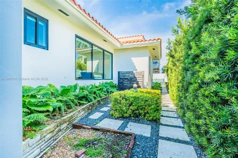 12905 Cherry Road North Miami FL 33181
