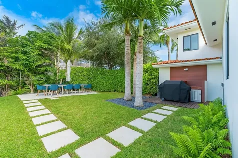 12905 Cherry Road North Miami FL 33181