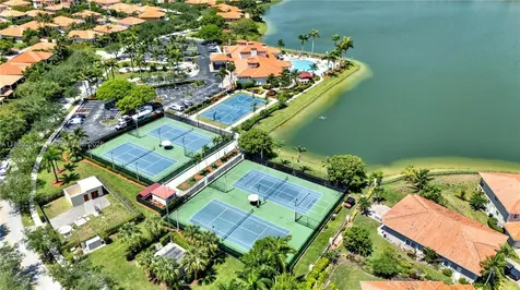 18868 SW 80th Court Cutler Bay FL 33157
