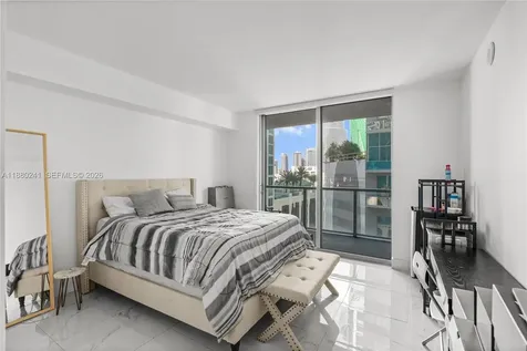 55 SE 6th Street Miami FL 33131