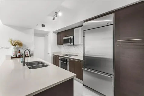 55 SE 6th Street Miami FL 33131