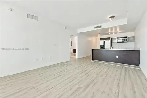 1900 N Bayshore Drive Miami FL 33132