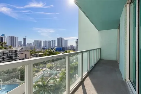 1900 N Bayshore Drive Miami FL 33132