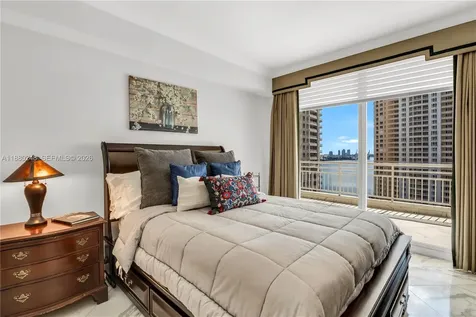 888 Brickell Key Drive Miami FL 33131
