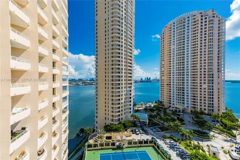 888 Brickell Key Drive Miami FL 33131