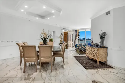 888 Brickell Key Drive Miami FL 33131