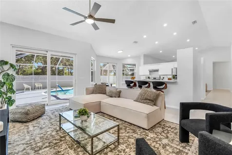 17870 NW 14th Street Pembroke Pines FL 33029