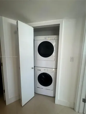 5161 Collins Avenue Miami Beach FL 33140
